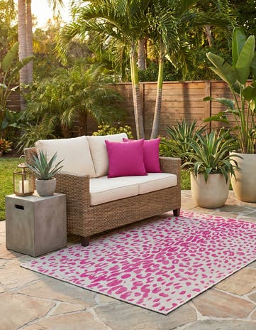 3' x 5' 3 Easy-Clean Safari Indoor / Outdoor Rug