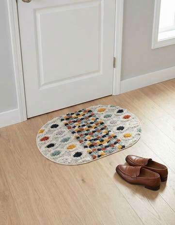 Cherokee Oval Rug