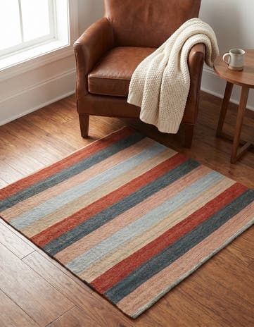 3' 3 x 3' 3 Hand Knotted Persian Wool Square Rug