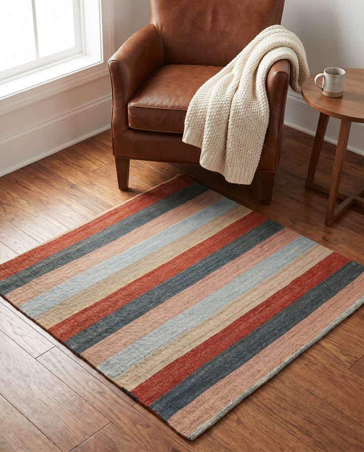 3' 3 x 3' 3 Hand Knotted Persian Wool Square Rug