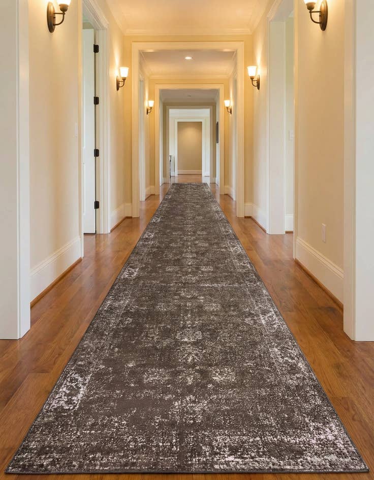 Detail image of 3' 3 x 19' 8 Monaco Runner Rug