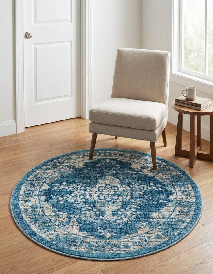 Detail image of 3' 3 x 3' 3 Stockholm Round Rug