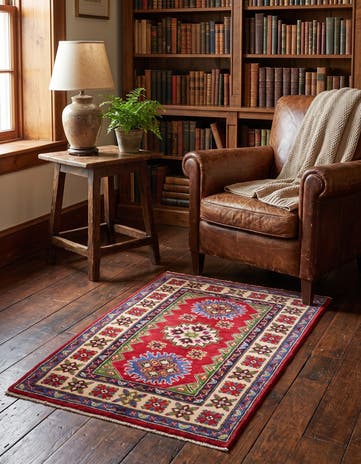 2' 8 x 4' 2 Hand Knotted Kazak Rug