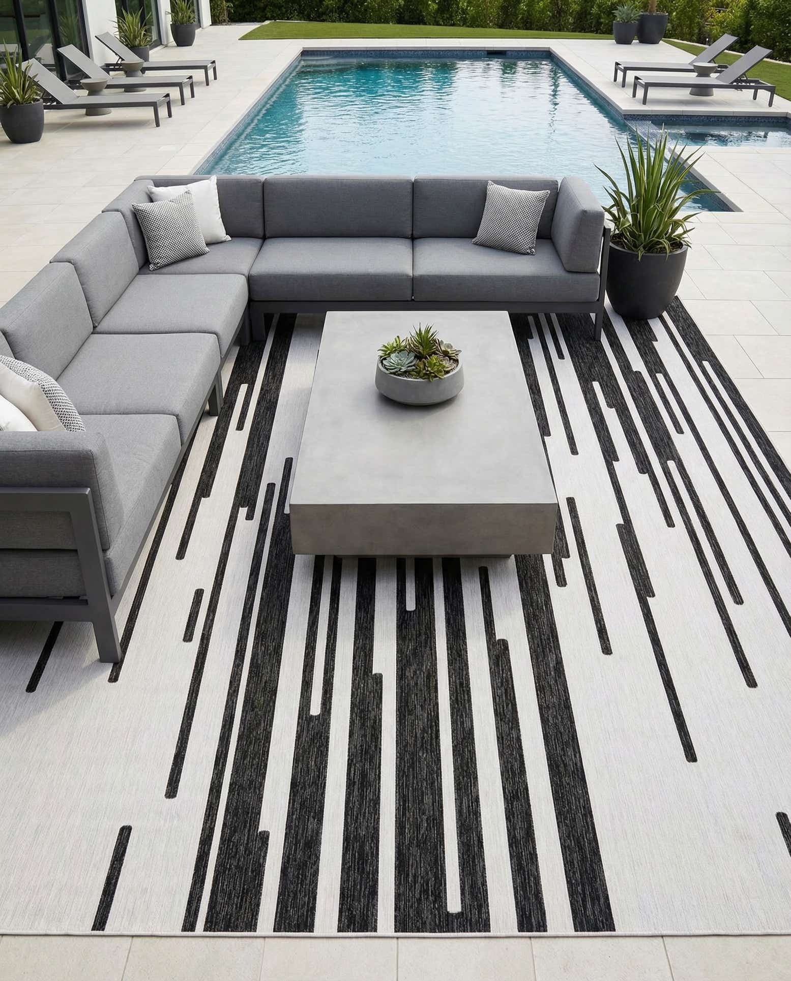 13' x 13' Easy-Clean Modern Indoor / Outdoor Square Rug
