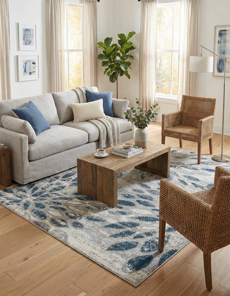 Detail image of  7' x 10' Charleston Rug