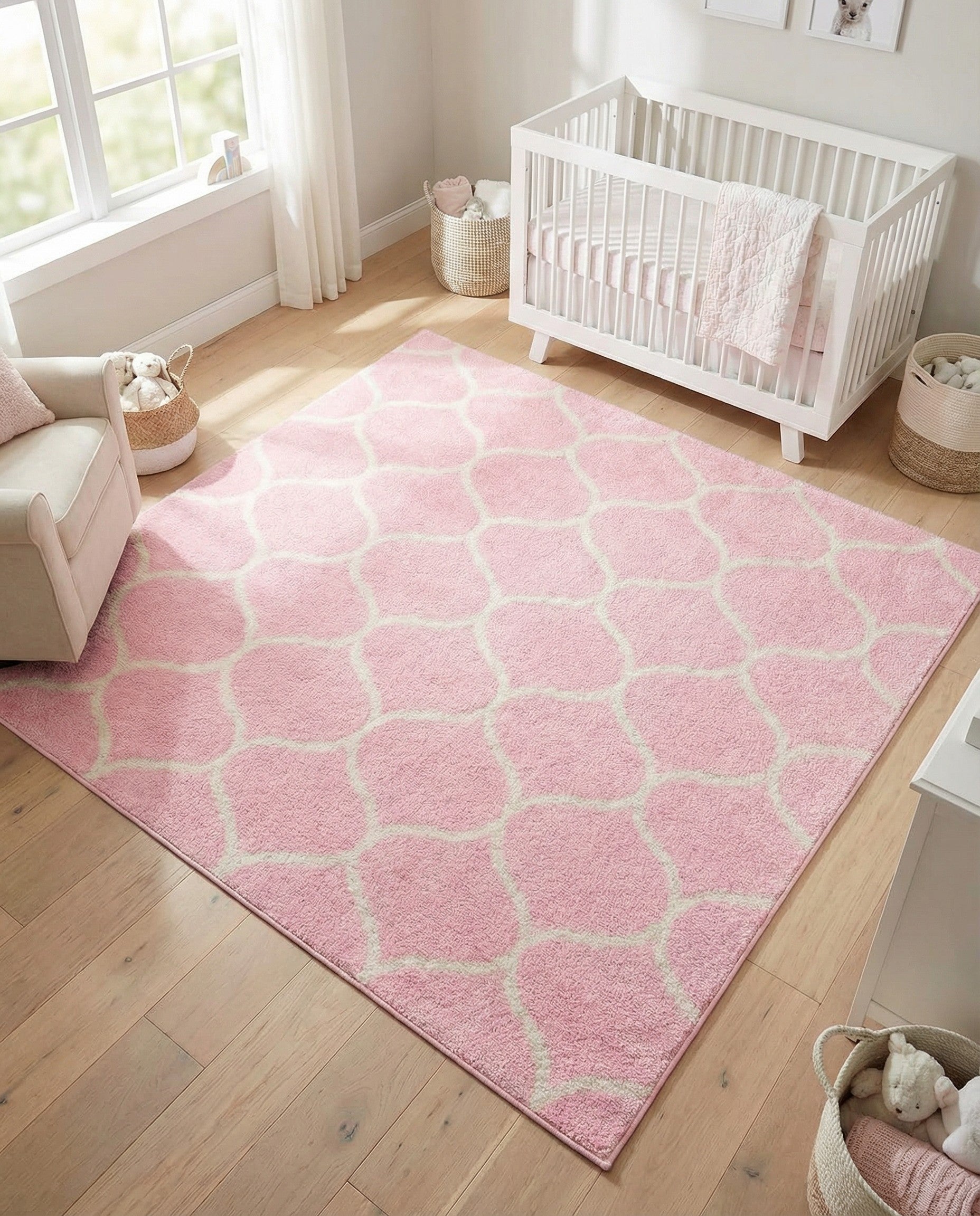 7' x 7' Trellis Frieze Square Rug