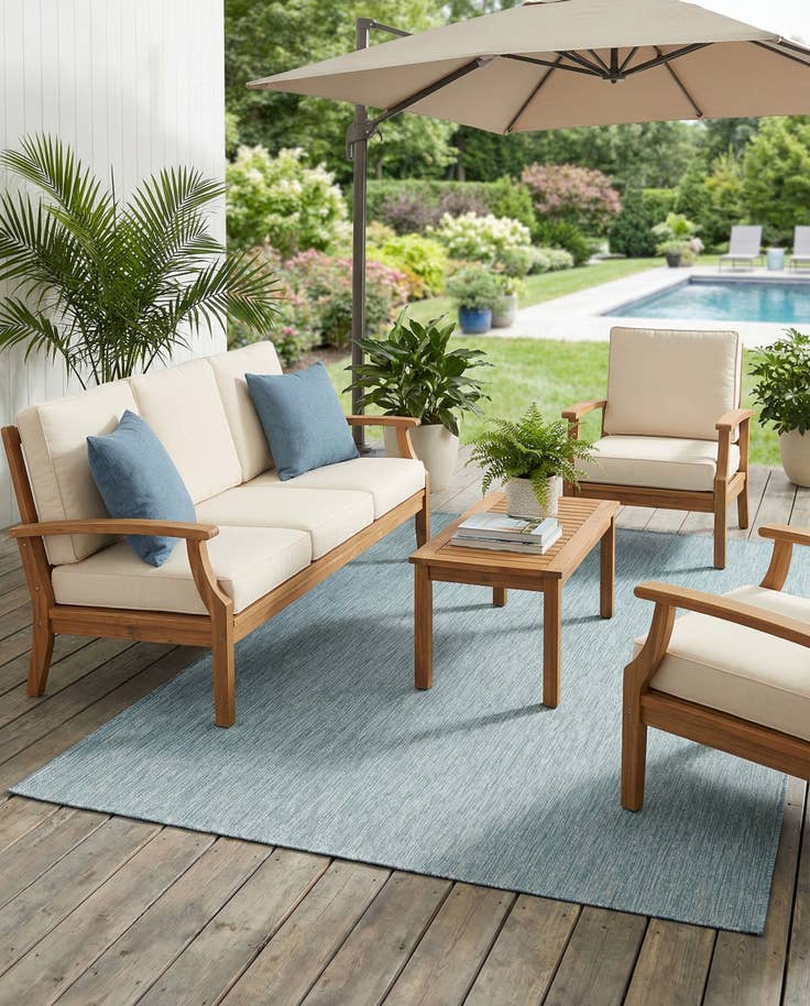 Detail image of 5' 3 x 8' Easy-Clean Solid Indoor / Outdoor Rug