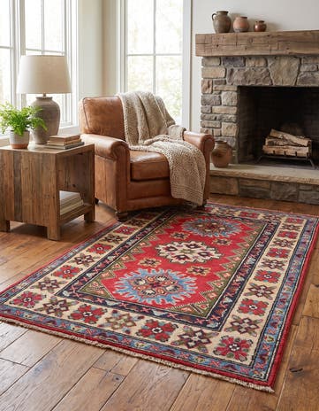 2' 8 x 4' Hand Knotted Kazak Rug