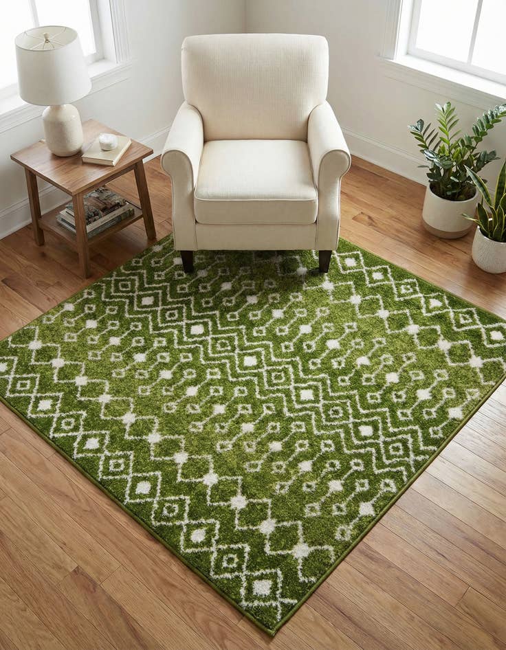 Detail image of 4' x 4' Moroccan Trellis Square Rug