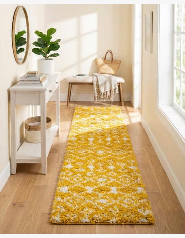 2' x 7' Moroccan Trellis Shag Runner Rug