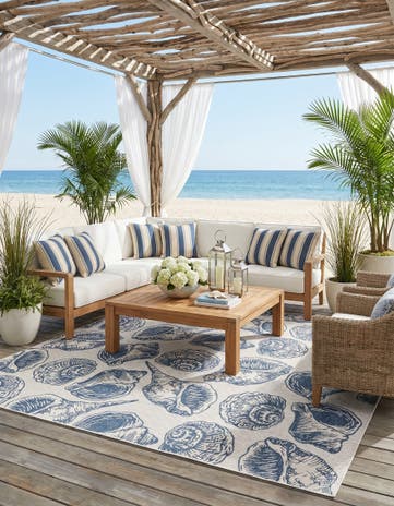 13' x 13' Easy-Clean Coastal Indoor / Outdoor Square Rug