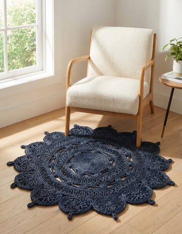 3' 1 x 3' 1 Handmade Braided Jute Round Rug