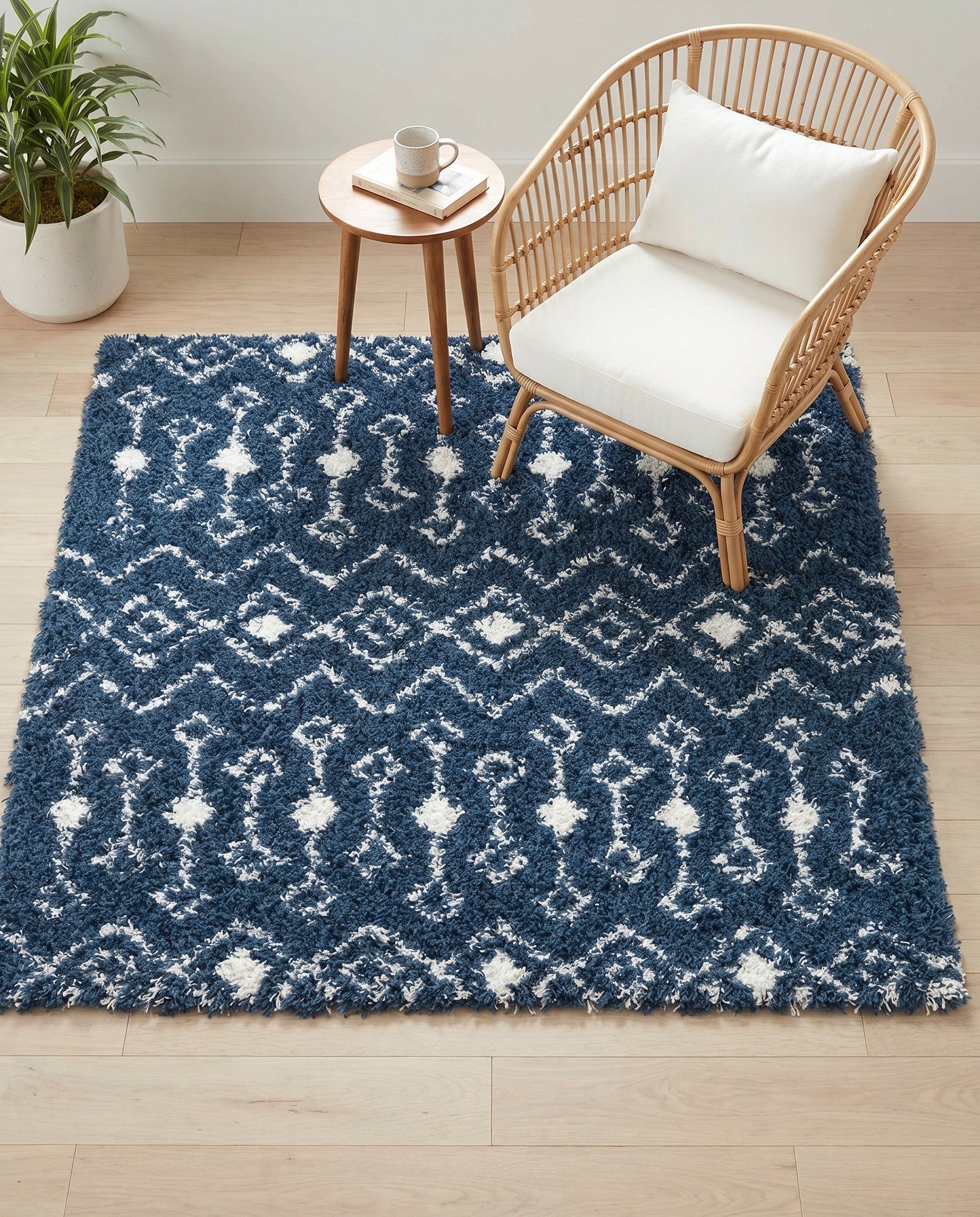 5' 3 x 5' 3 Moroccan Trellis Shag Square Rug