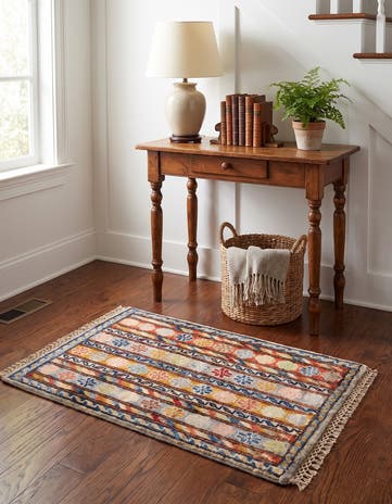1' 4 x 2' Hand Knotted Ziegler Rug