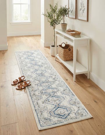 2' x 10' Charlotte Runner Rug