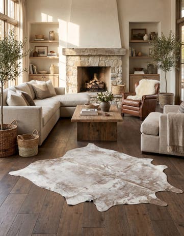 6' 6 x 7' 3 Cowhide Leather Square Rug