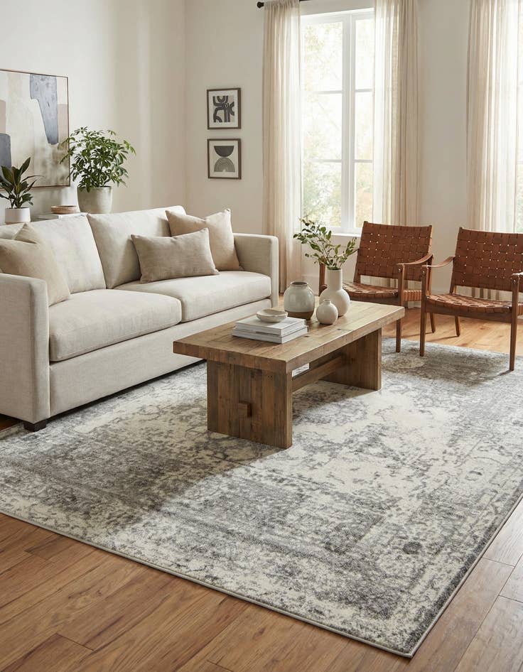 Detail image of 8' x 10' Venice Rug