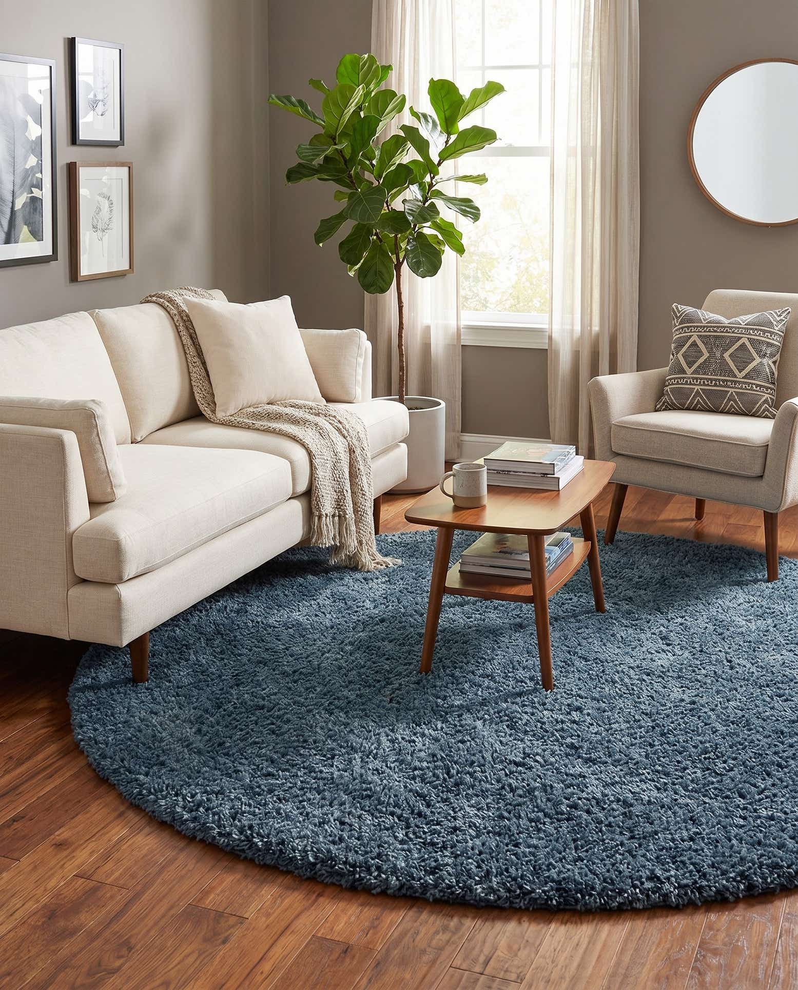 7' 10 x 7' 10 Zermatt Shag Round Rug