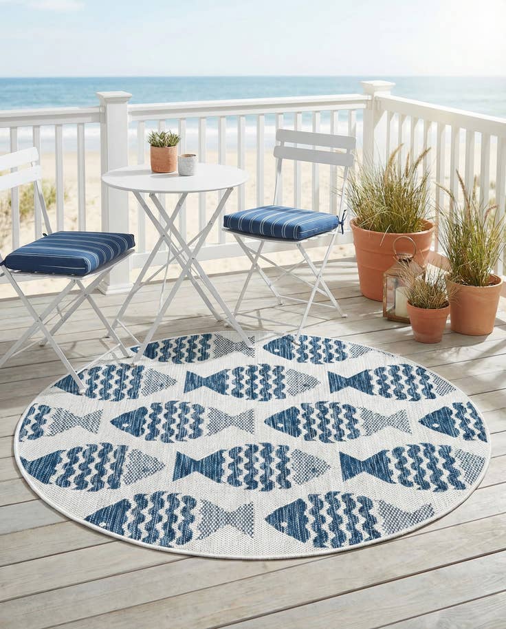 Detail image of 3' 1 x 3' 1 Easy-Clean Coastal Indoor / Outdoor Round Rug