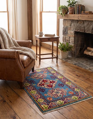 2' x 3' Hand Knotted Kazak Rug