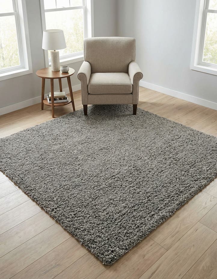 5' 3 x 5' 3 Solid Shag Square Rug
