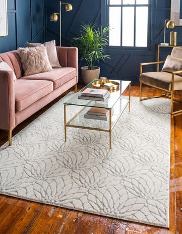 5' 3 x 8' Marilyn Monroe™ Glam Dahlia Rug