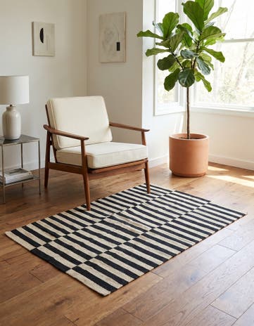3' 6 x 4' 8 Hand Woven Kilim Modern Wool Rug