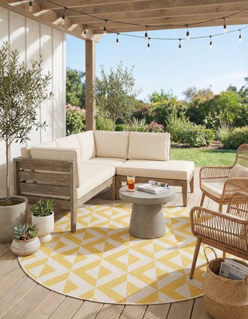 Yellow Easy-Clean Jill Zarin Napa Indoor / Outdoor Round Rug