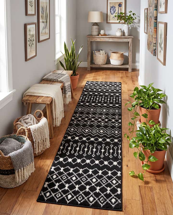 2' x 8' Moroccan Trellis Runner Rug