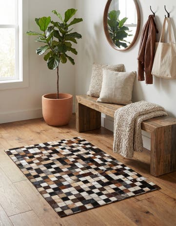 2' 1 x 3' Cowhide Leather Rug