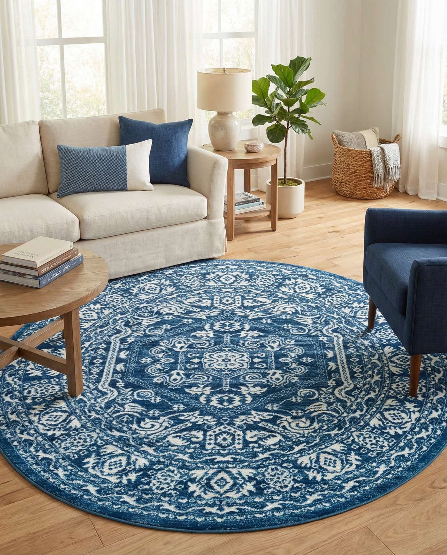 7' 10 x 7' 10 Boston Round Rug