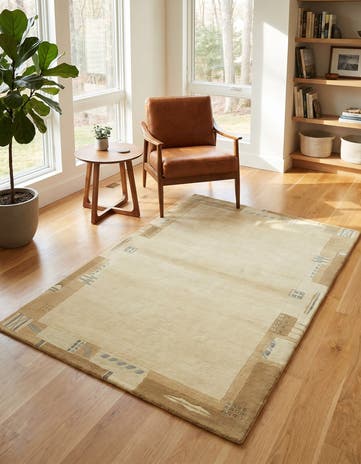 4' x 5' 10 Hand Knotted Nepal Wool Rug