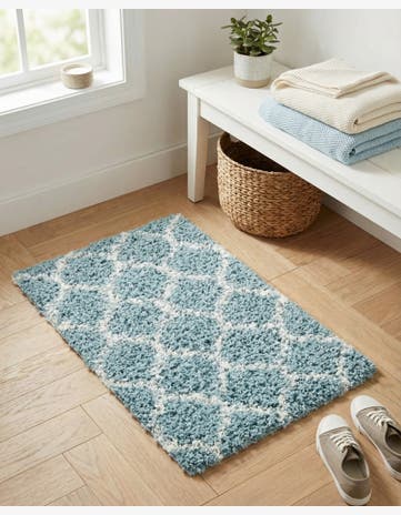Light Blue Trellis Shag Rug