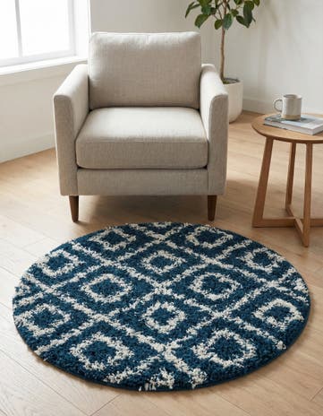 3' 3 x 3' 3 Lattice Shag Round Rug