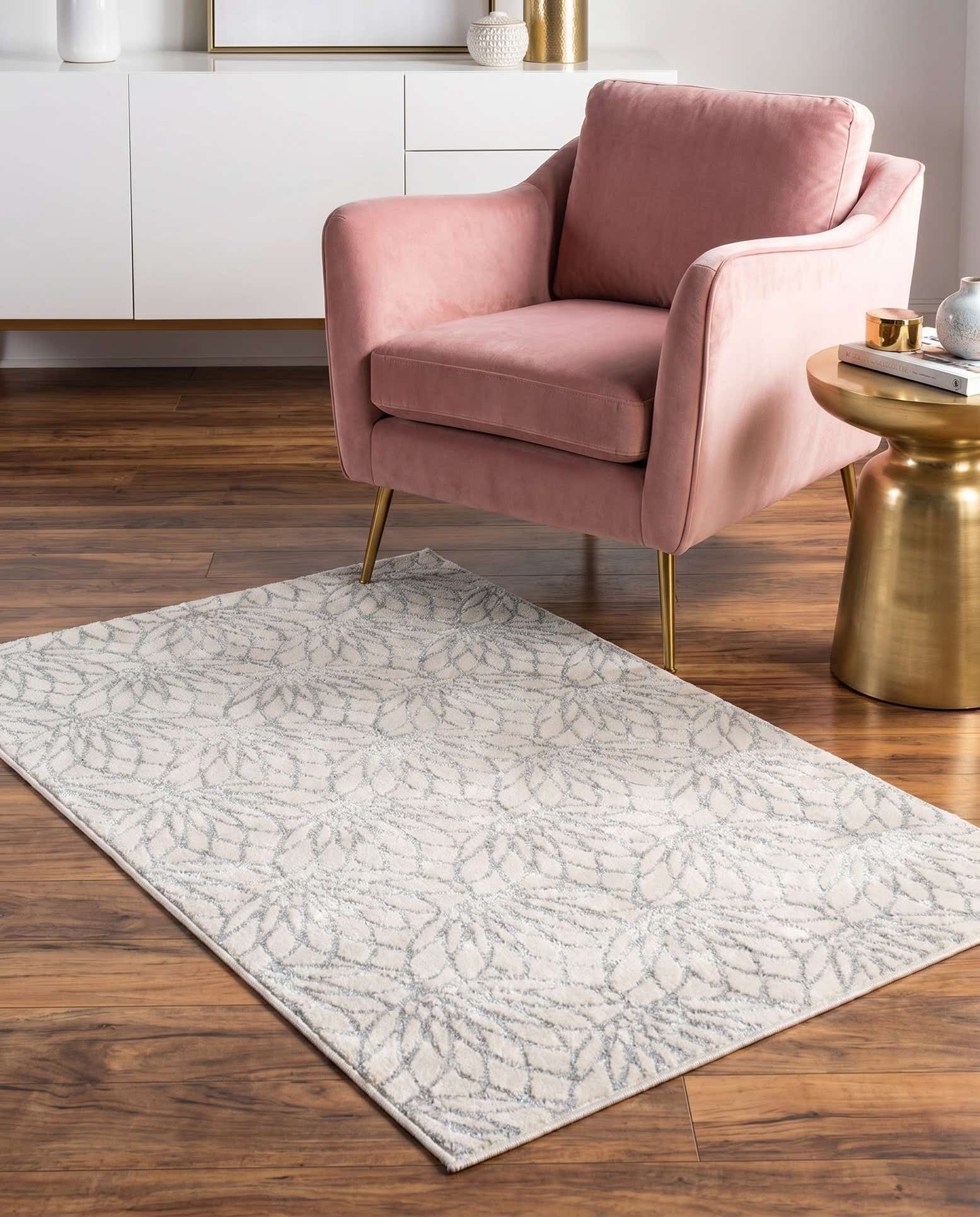 3' x 5' 3 Marilyn Monroe™ Glam Dahlia Rug