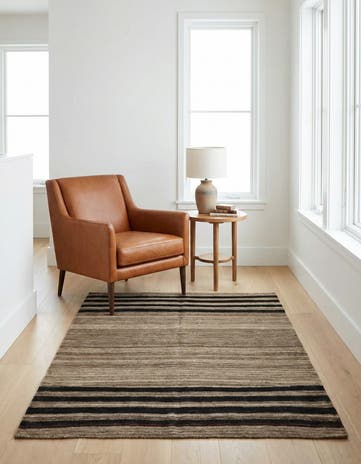 4' 4 x 5' 6 Hand Woven Kilim Modern Wool Rug