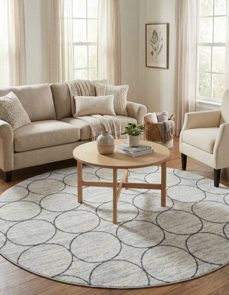 Detail image of 7' x 7' Lattice Trellis Round Rug