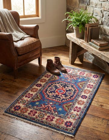 1' 10 x 3' Hand Knotted Kazak Rug