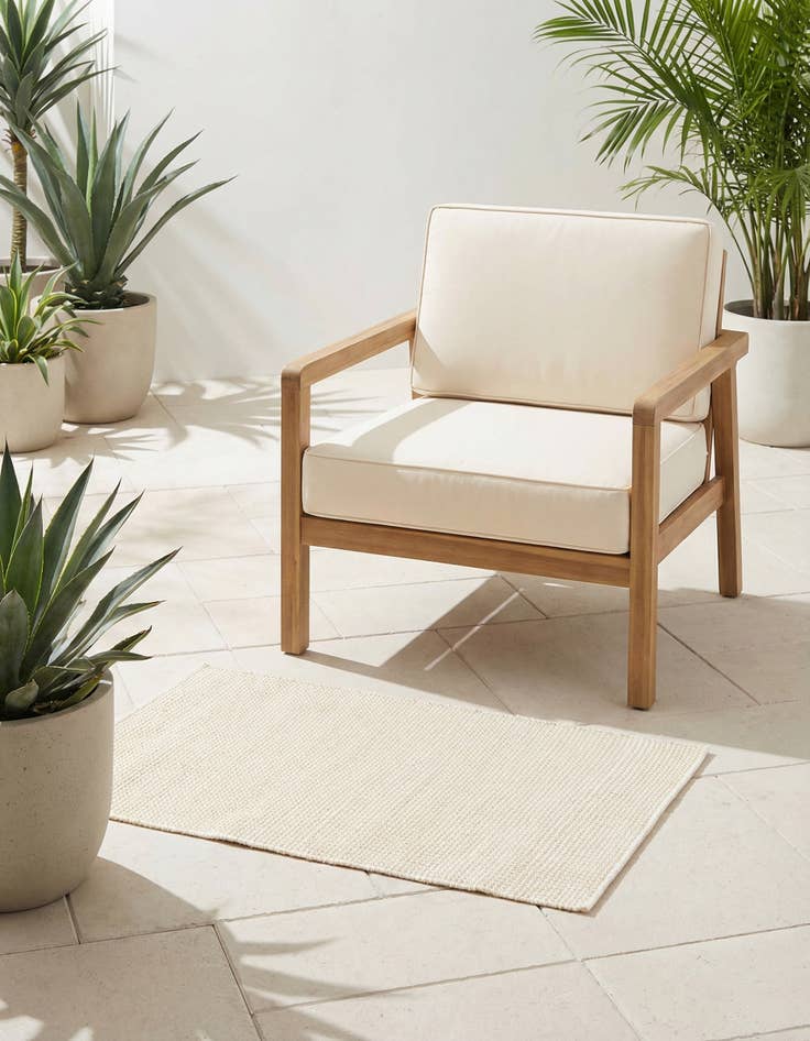 Detail image of  2' 2 x 3' 1  Washable Jill Zarin Palm Springs Indoor / Outdoor Rug