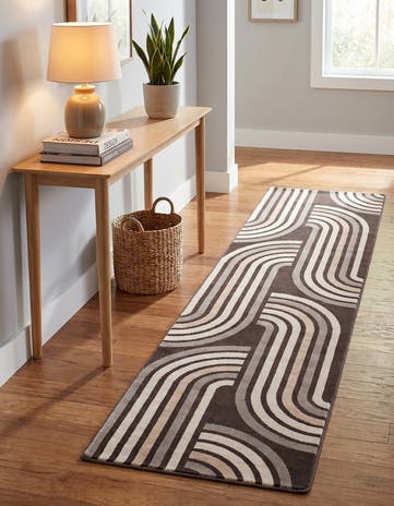 2' 7 x 10' Charlotte Runner Rug