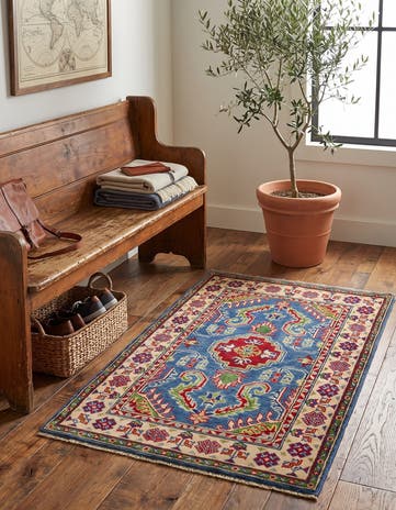 2' 8 x 4' 2 Hand Knotted Kazak Rug