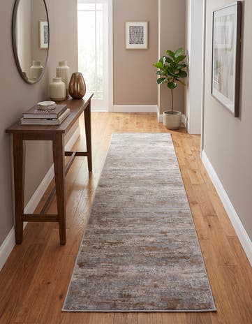2' 7 x 10' Caspian Runner Rug