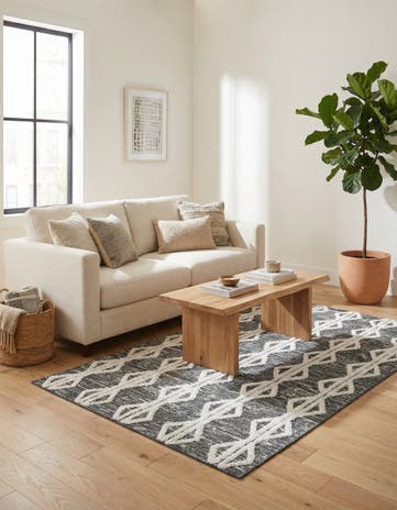Black Sabrina Soto Casa Palma Rug
