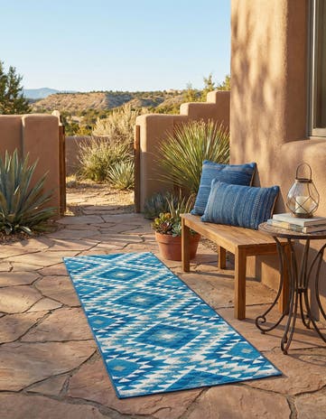 2' x 6' Easy-Clean Southwestern Indoor / Outdoor Runner Rug