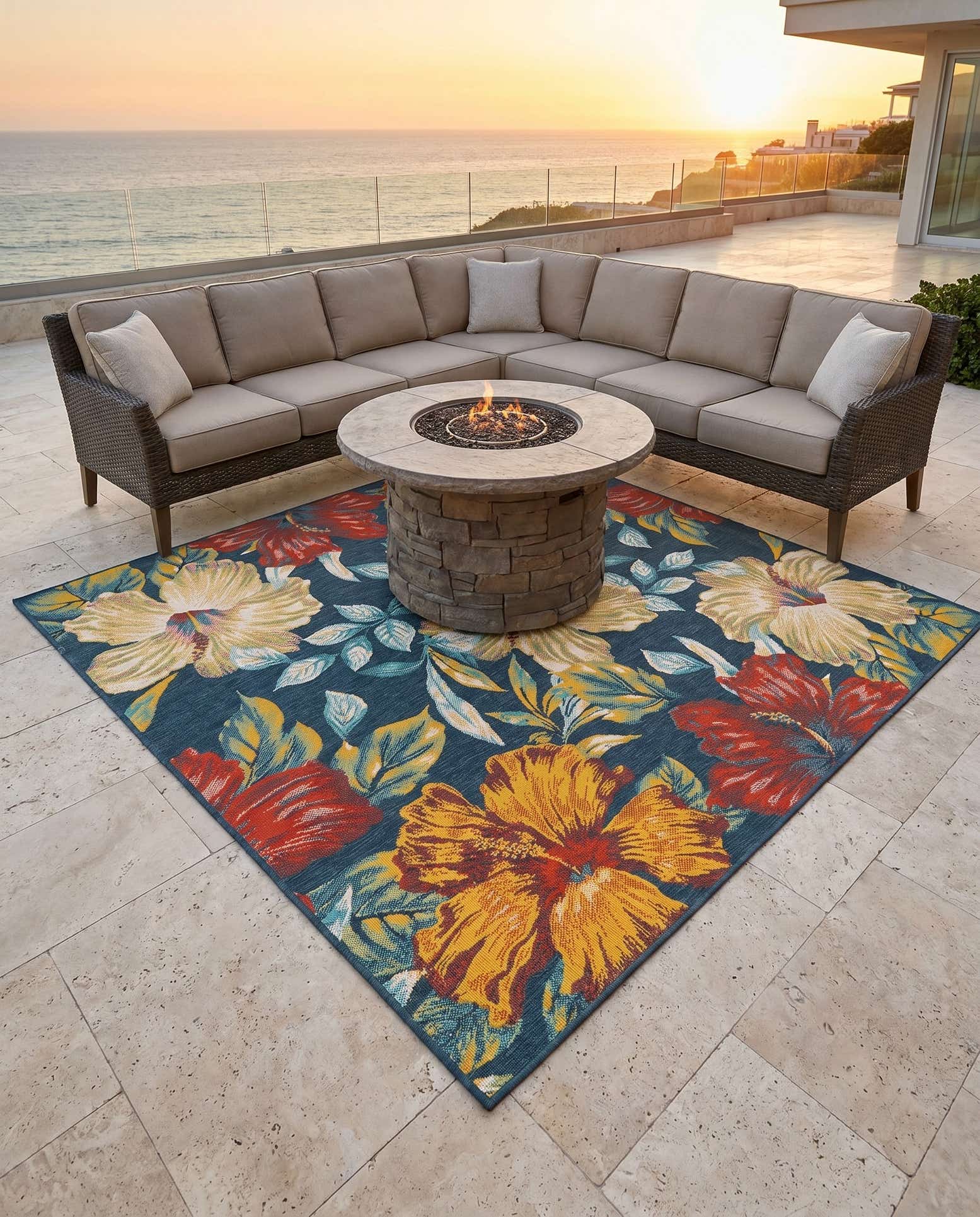 7' 10 x 7' 10 Easy-Clean Coastal Indoor / Outdoor Square Rug