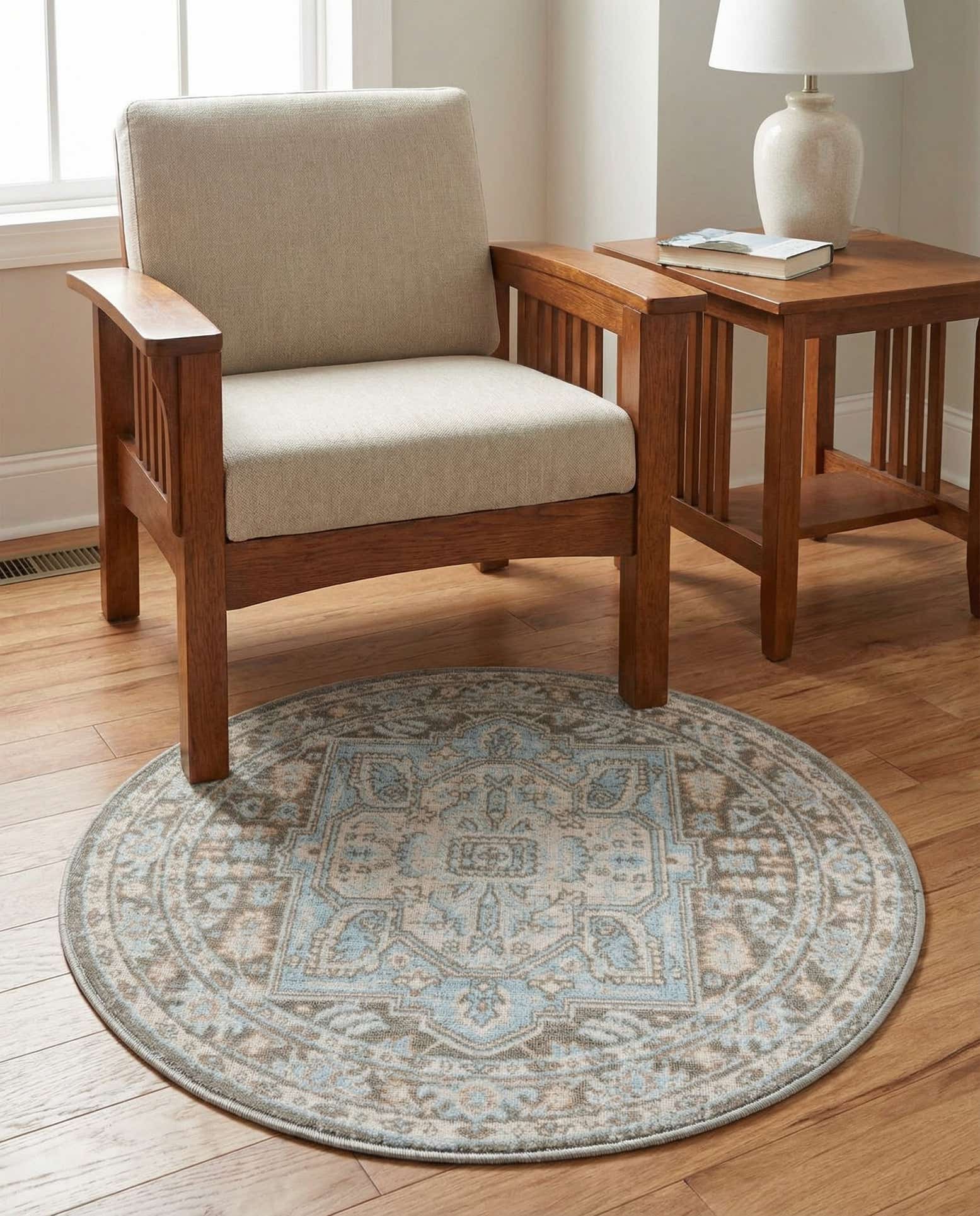 3' 3 x 3' 3 Whitney Round Rug