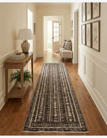 2' 7 x 12' 6 Grand Tradition Rug