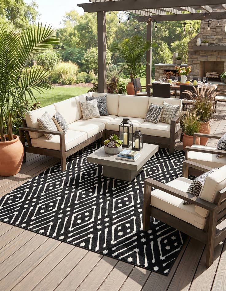 Detail image of 8' x 10' Easy-Clean Sabrina Soto Ella Indoor / Outdoor Rug