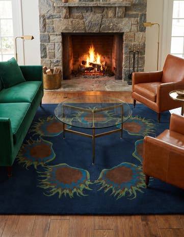 7' 6 x 7' 7 Luna Square Rug