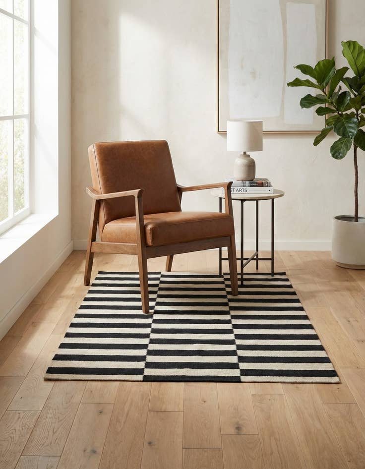 Detail image of 3' 7 x 4' 9 Hand Woven Kilim Modern Wool Rug